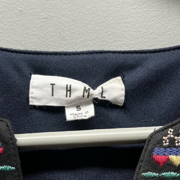 THML Dress - Picture 2 of 2